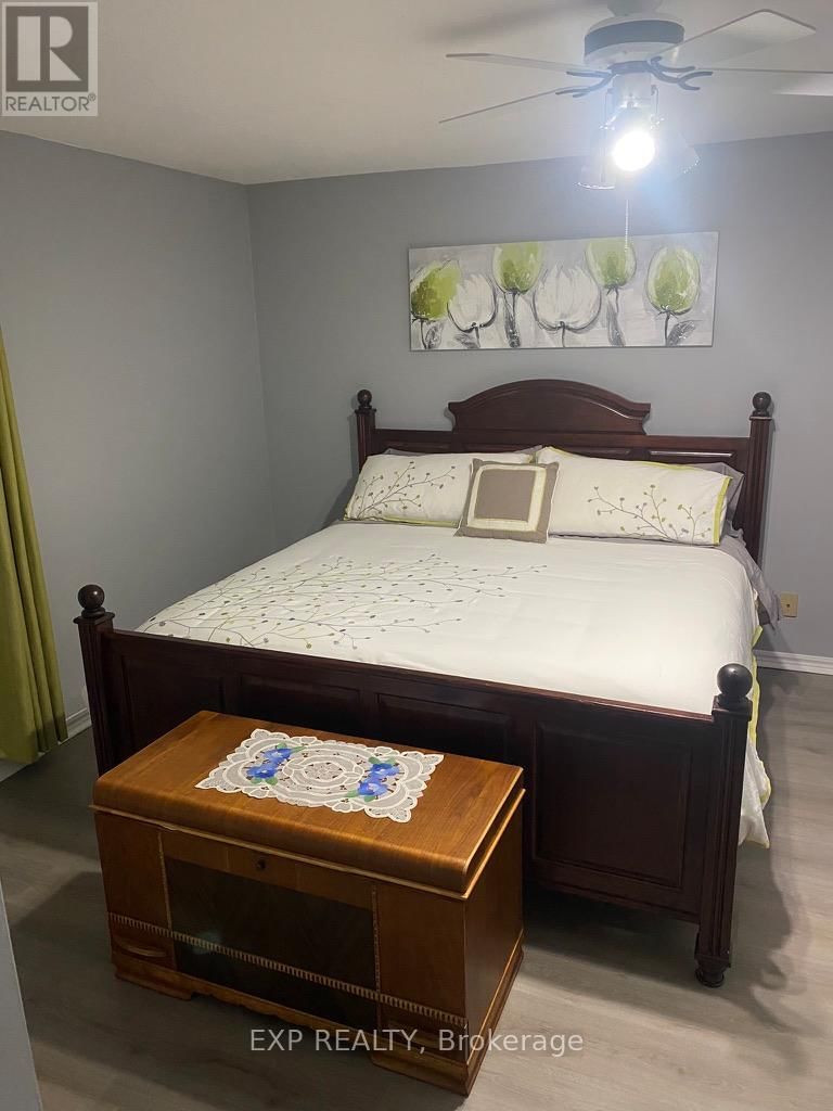 7B CLARENDON AVENUE Image 13