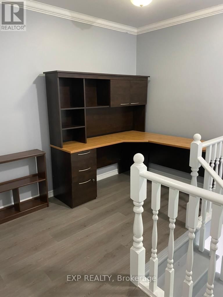 7B CLARENDON AVENUE Image 17