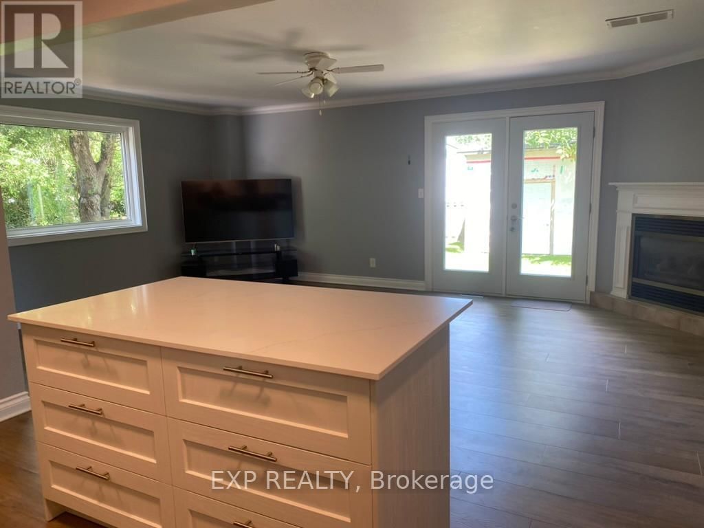 7B CLARENDON AVENUE Image 5