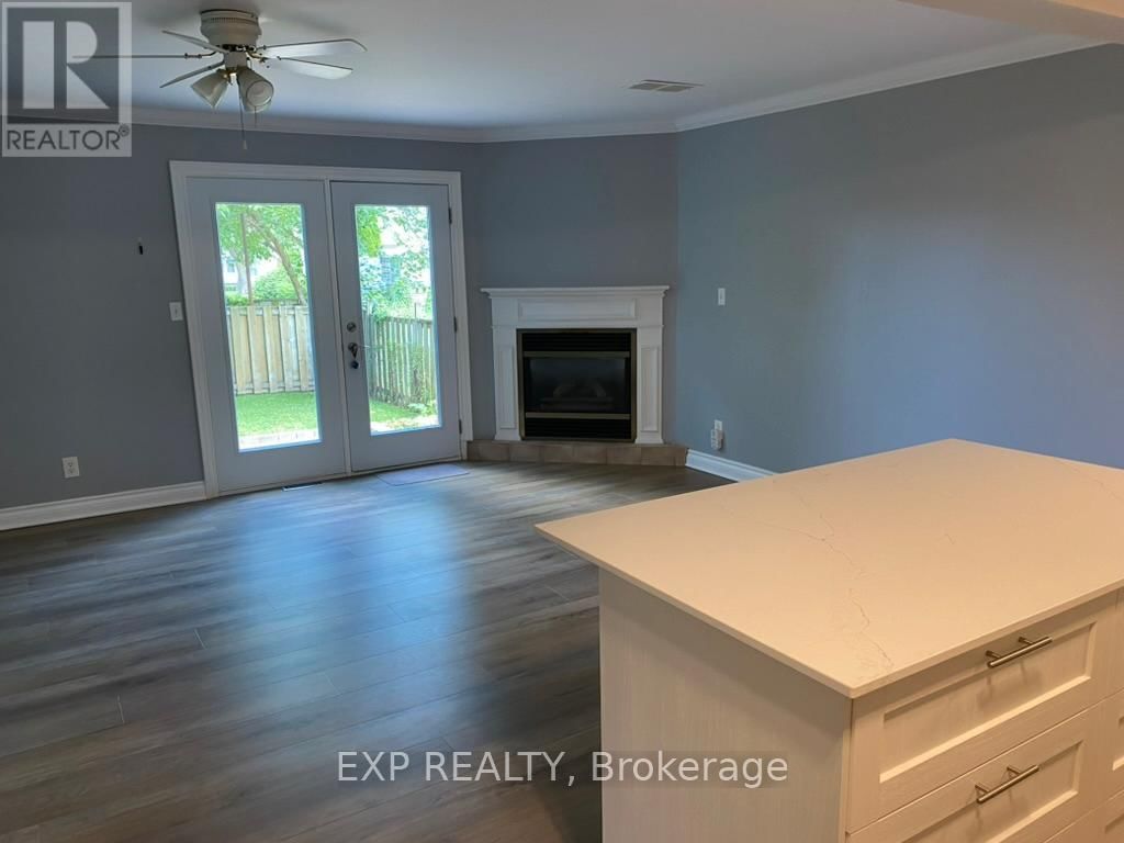 7B CLARENDON AVENUE Image 6