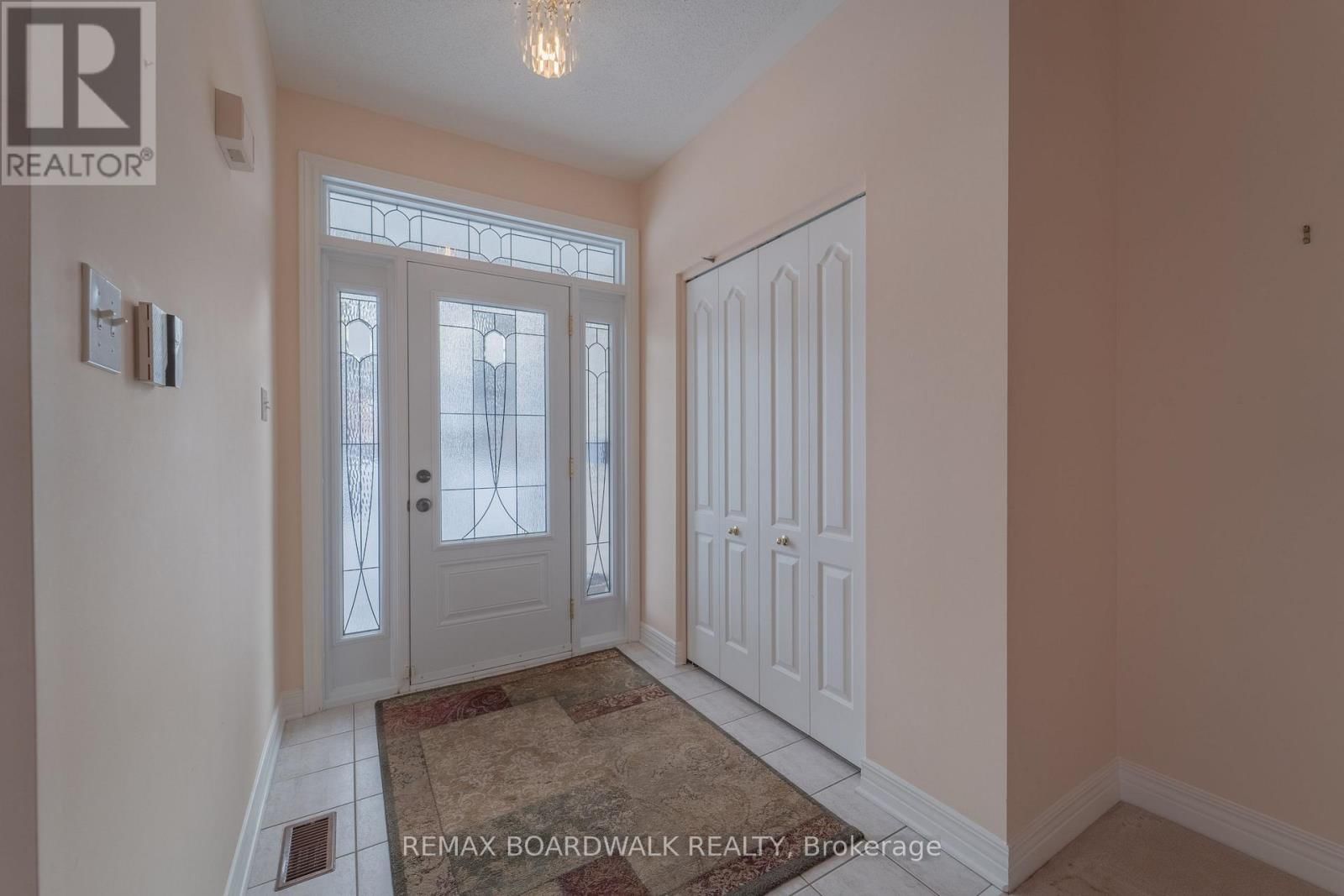 57 MATTAWA CRESCENT Image 3