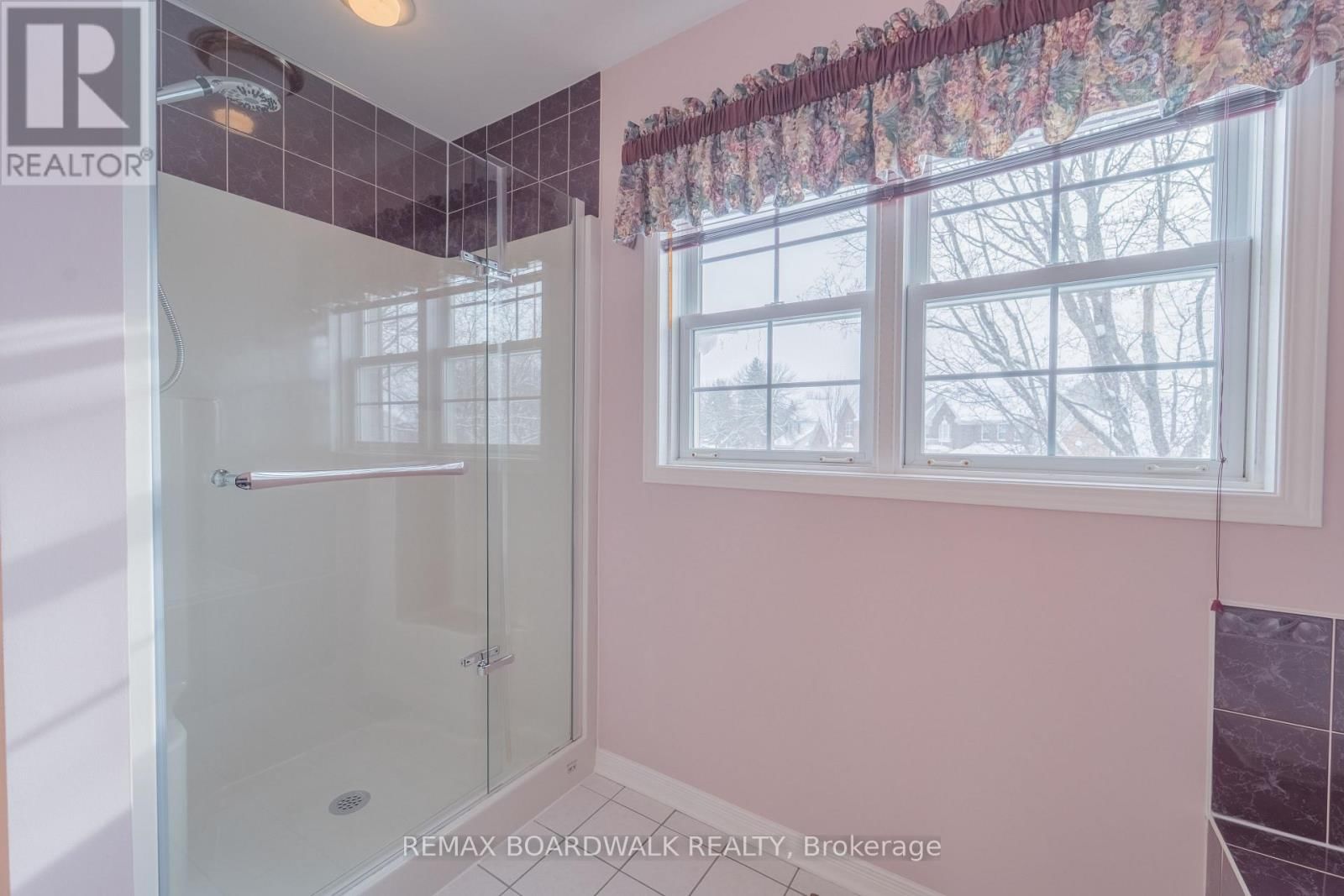 57 MATTAWA CRESCENT Image 31