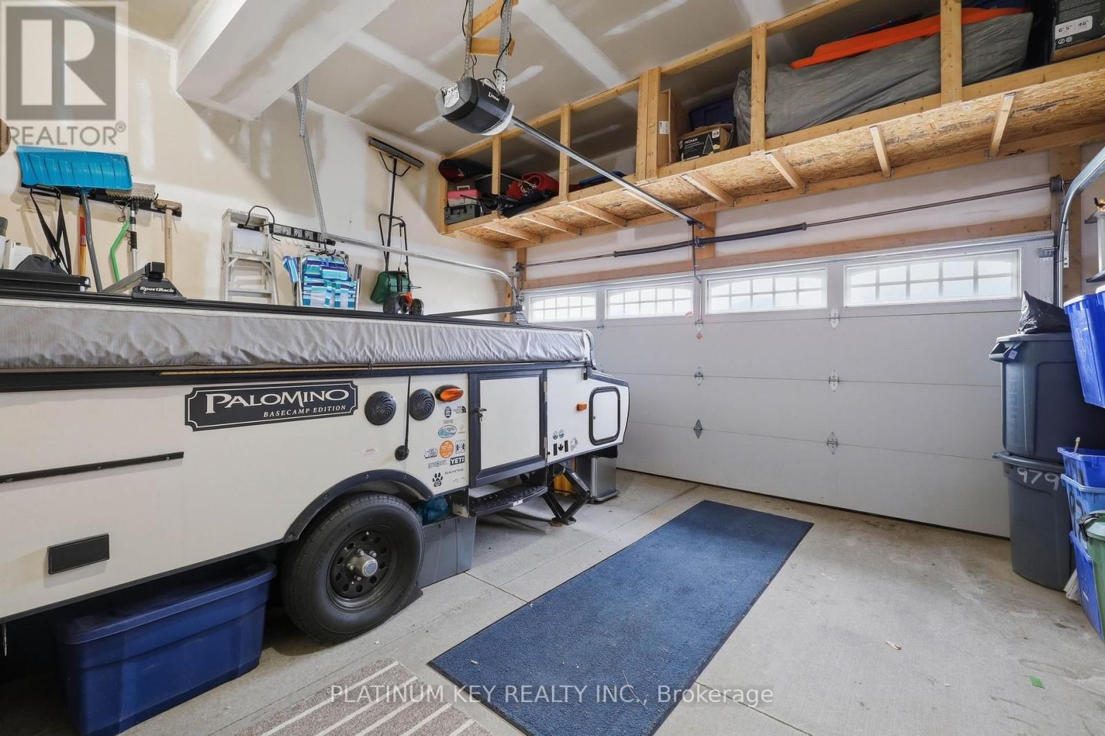 979 MOY CRESCENT Image 46