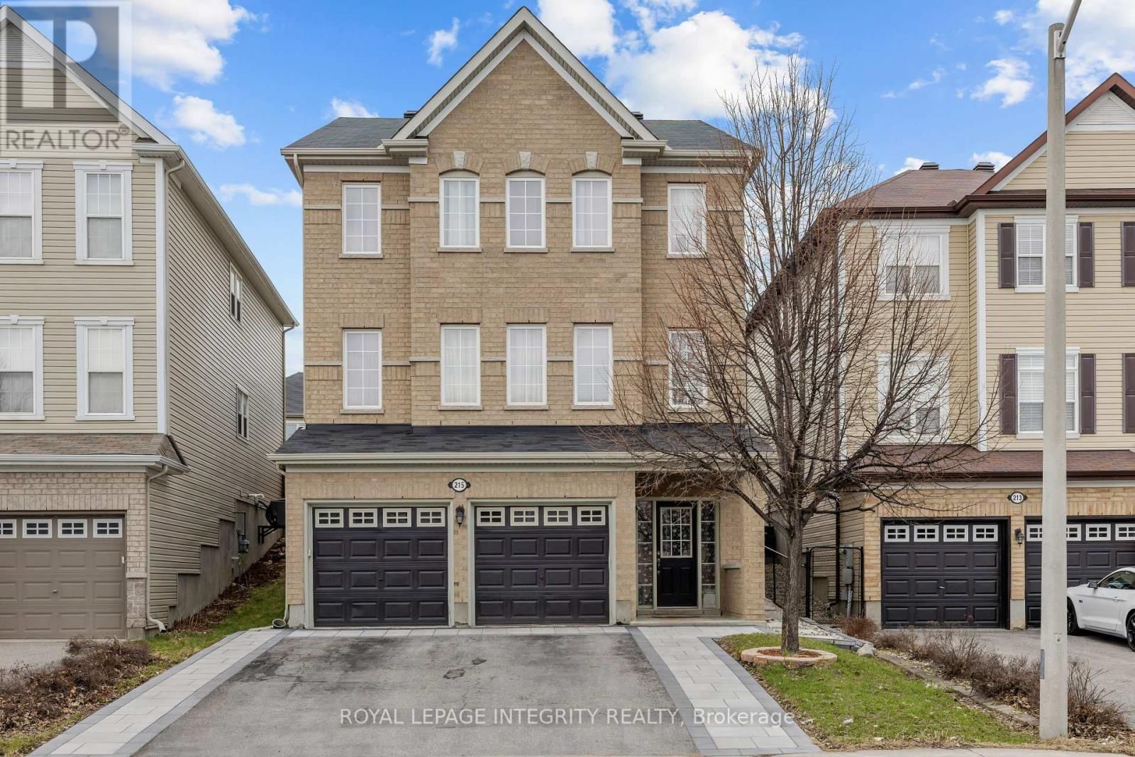 215 HUNTSVILLE DRIVE Image 1