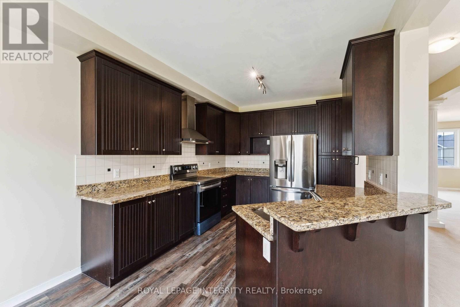 215 HUNTSVILLE DRIVE Image 15