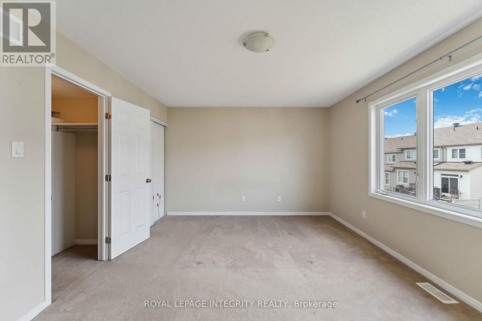 215 HUNTSVILLE DRIVE Image 20