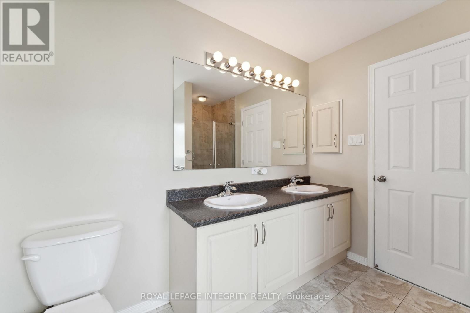 215 HUNTSVILLE DRIVE Image 27