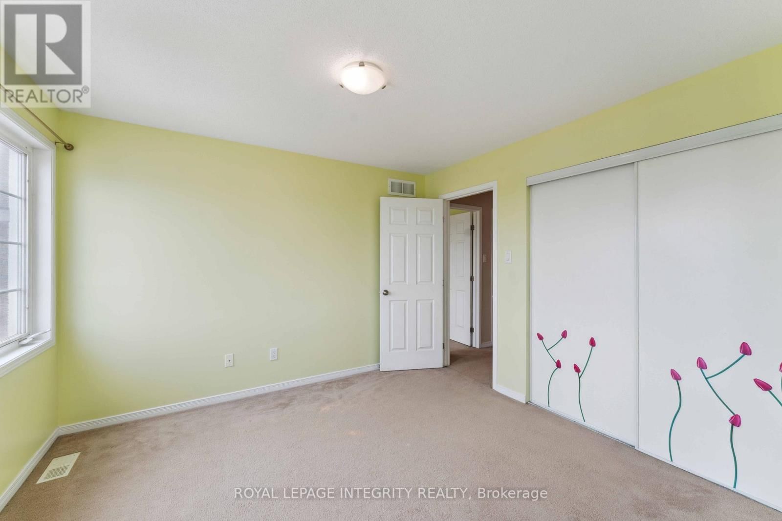 215 HUNTSVILLE DRIVE Image 30