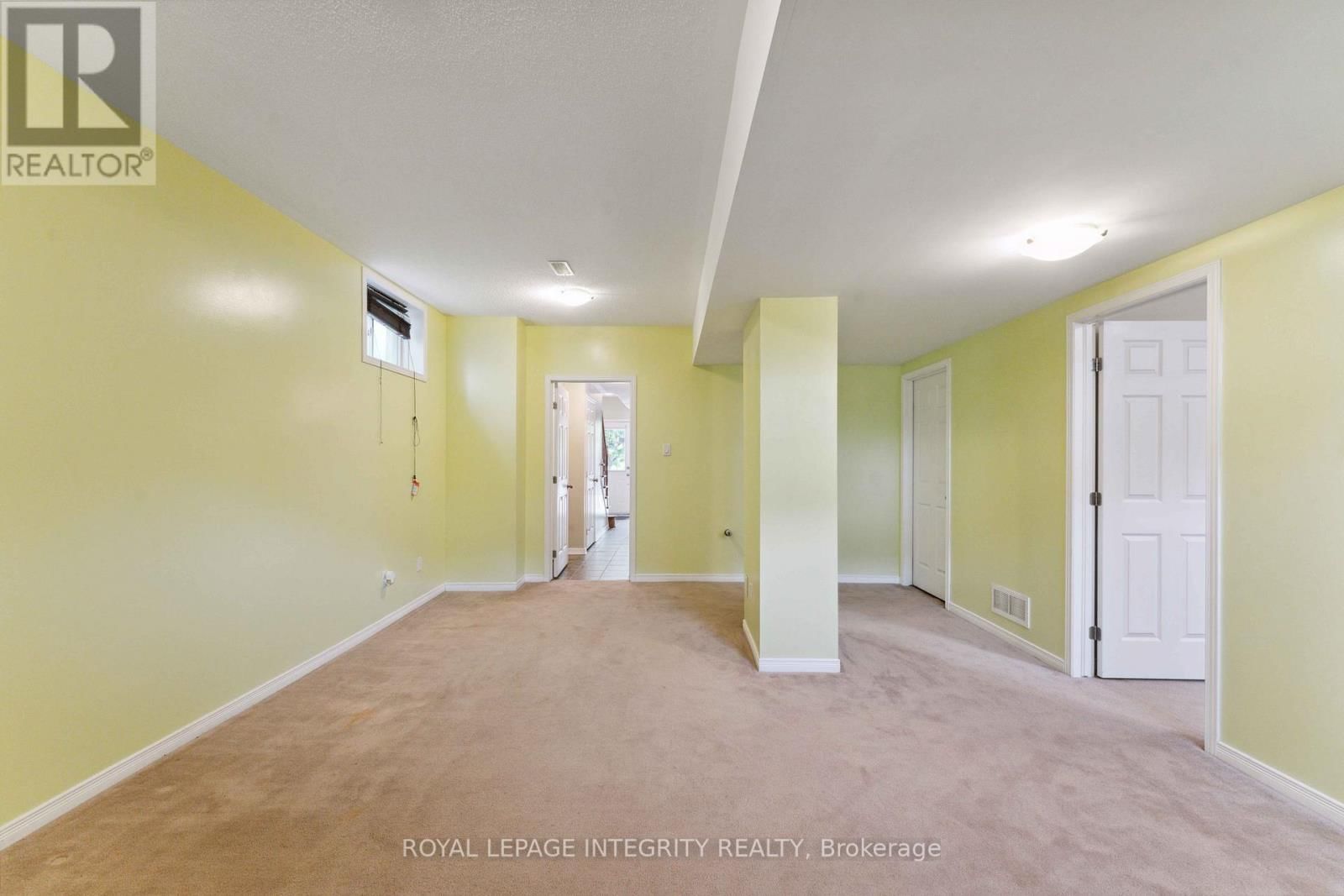 215 HUNTSVILLE DRIVE Image 42