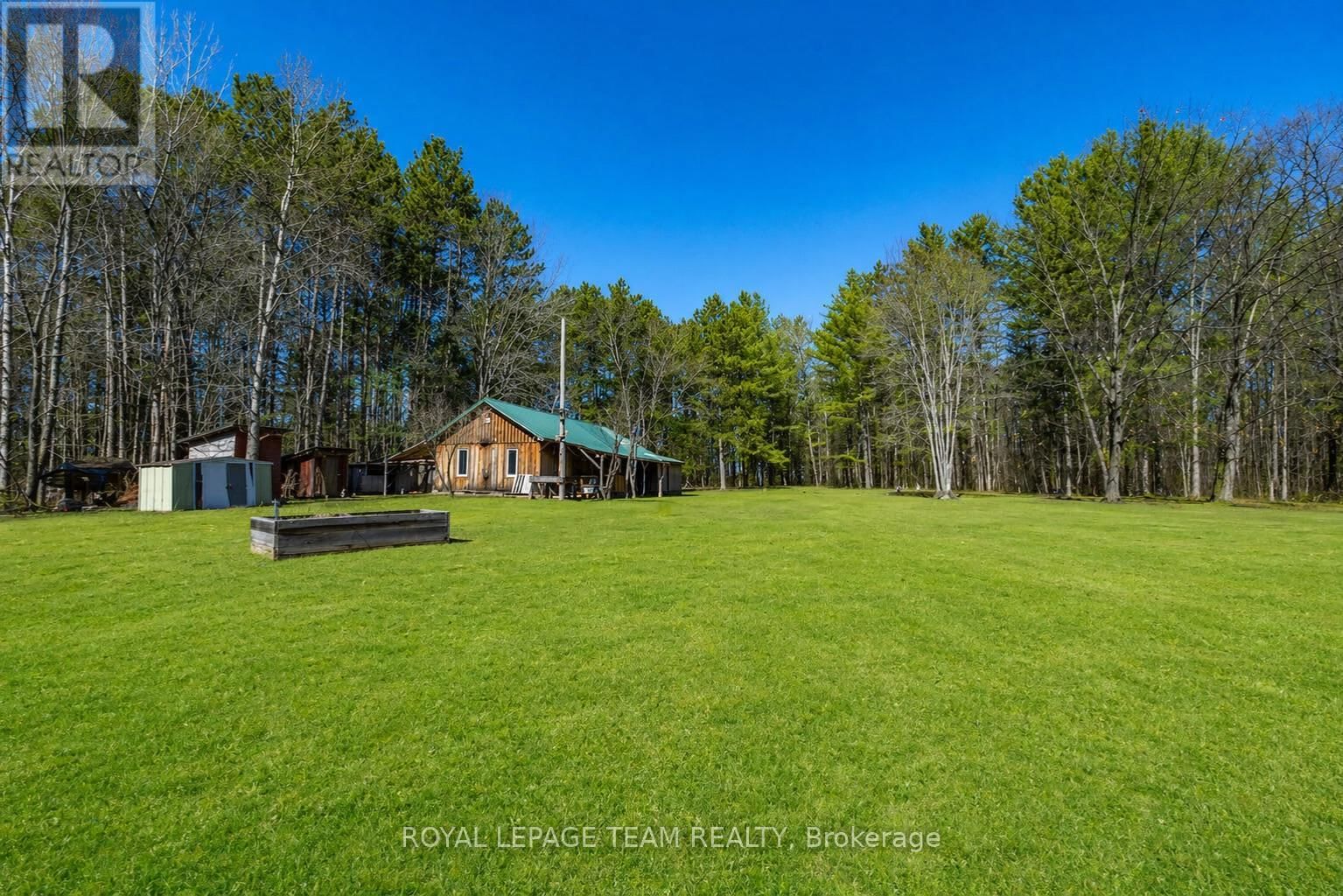 6 GRANNY LANE Image 3