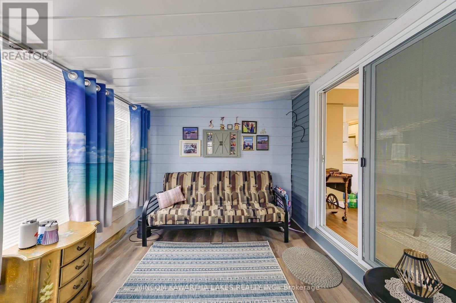 374 GRADY AVENUE Image 19