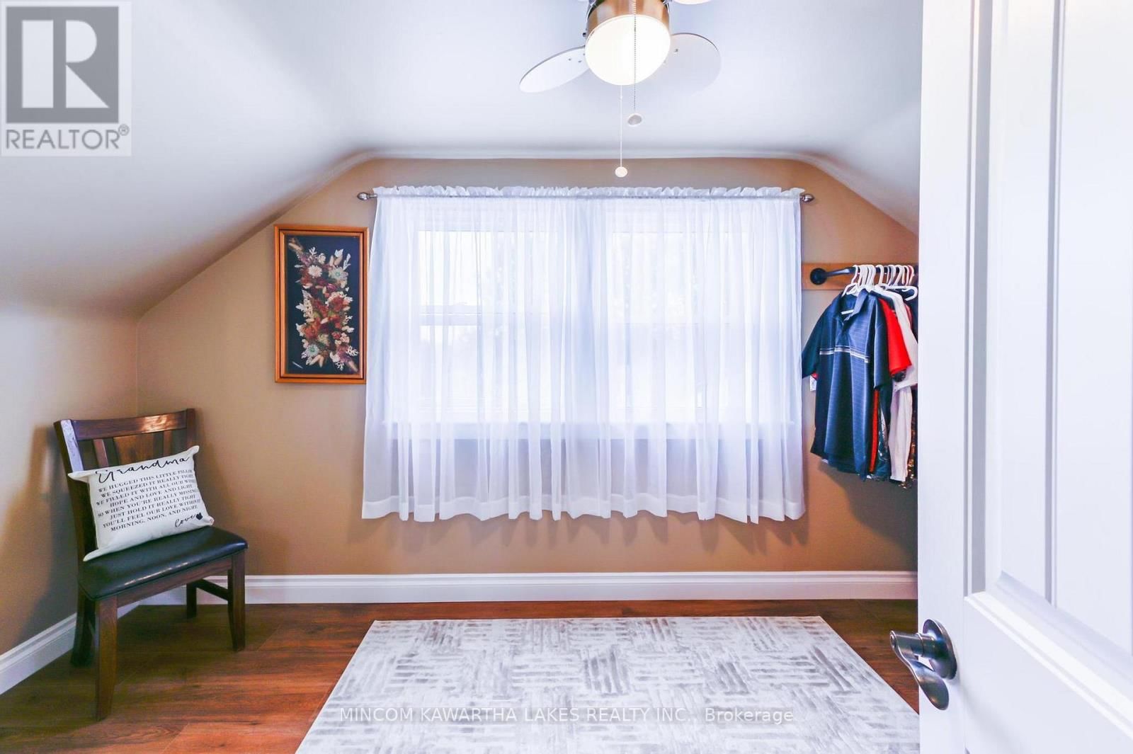 374 GRADY AVENUE Image 25