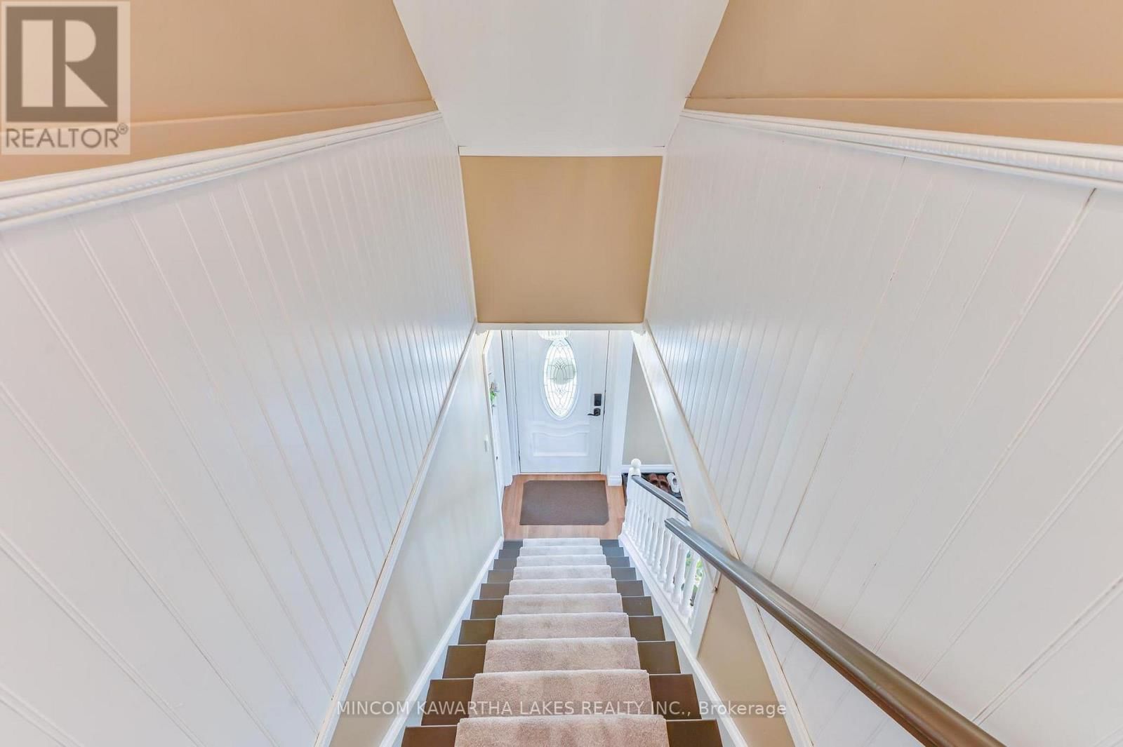 374 GRADY AVENUE Image 29