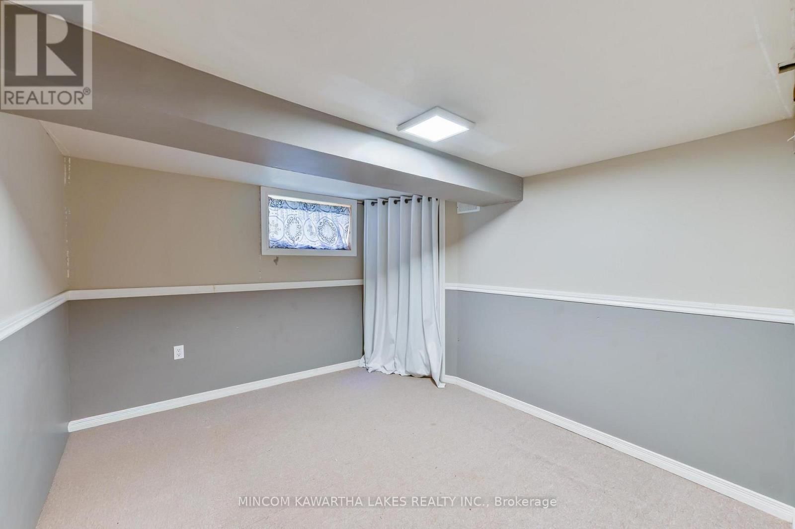 374 GRADY AVENUE Image 30