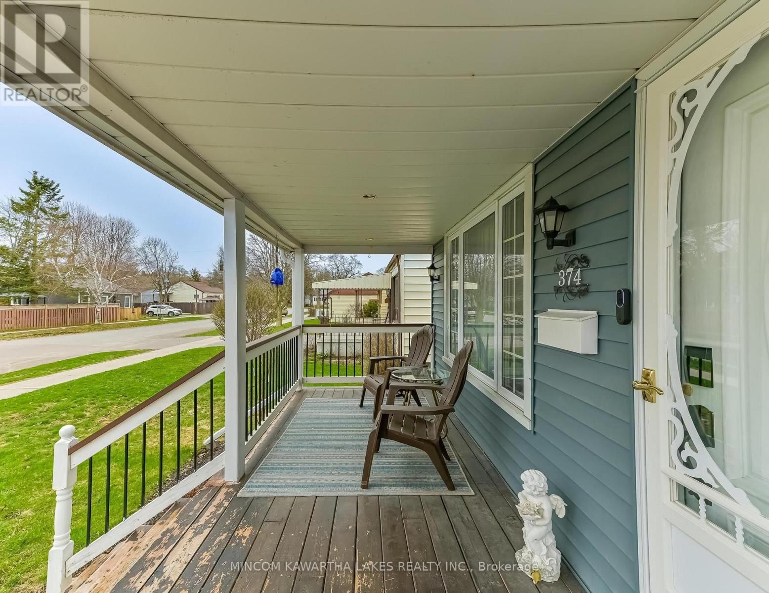 374 GRADY AVENUE Image 4