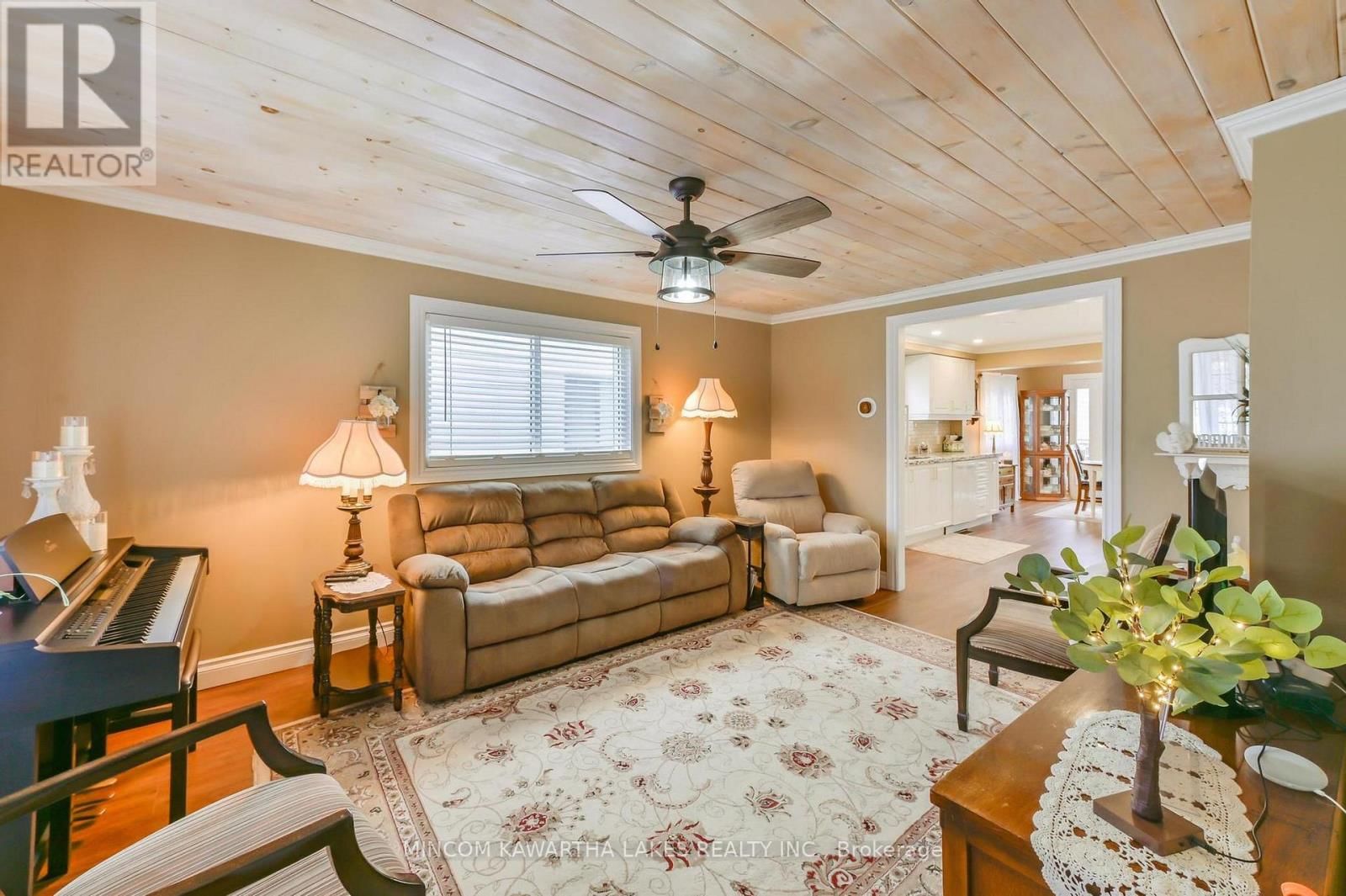 374 GRADY AVENUE Image 5