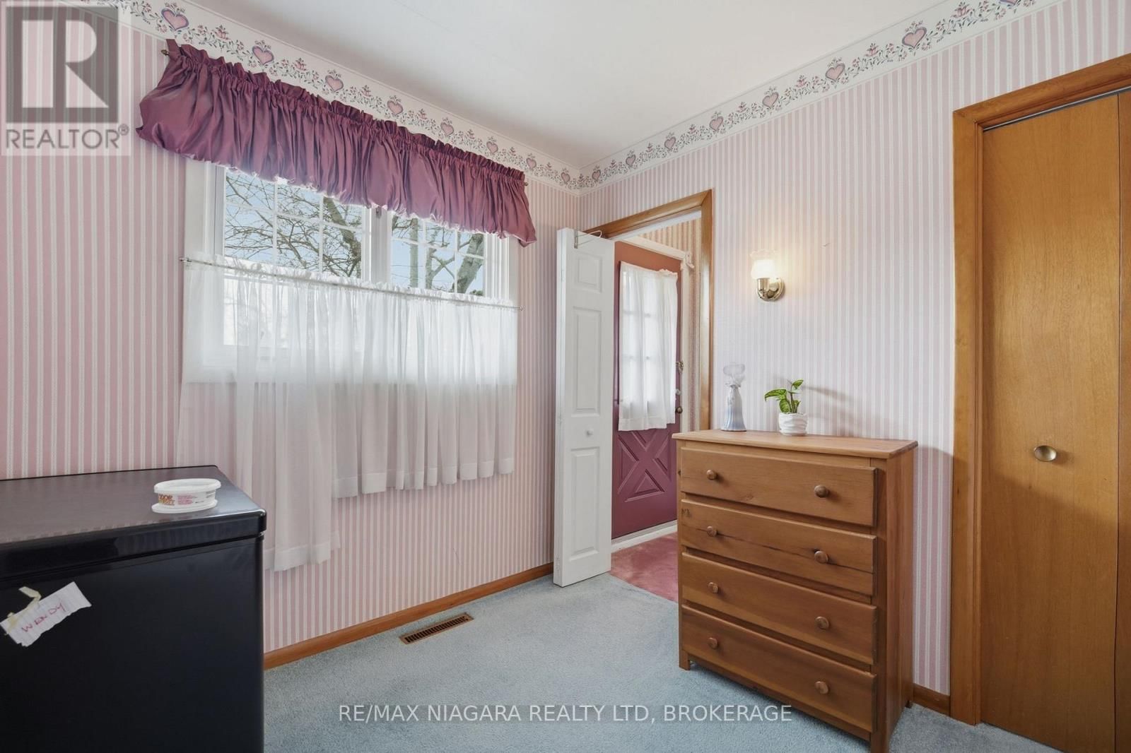 277 LAKESHORE ROAD Image 10