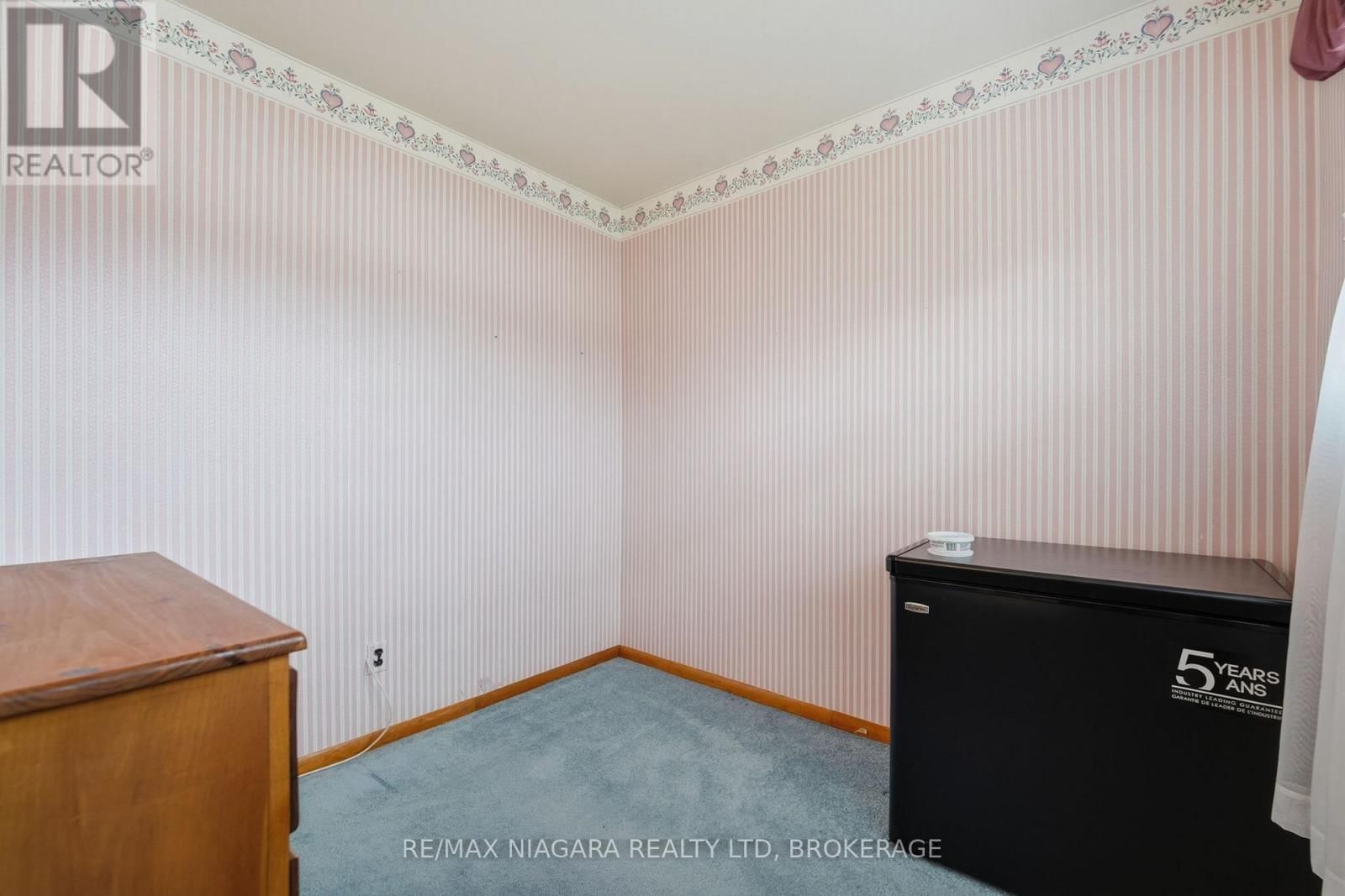 277 LAKESHORE ROAD Image 11