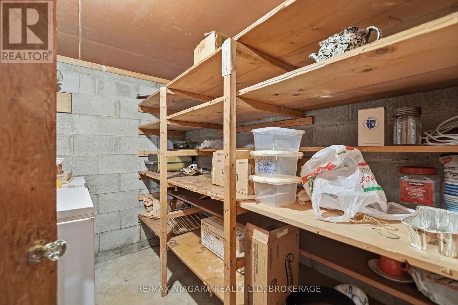 277 LAKESHORE ROAD Image 20