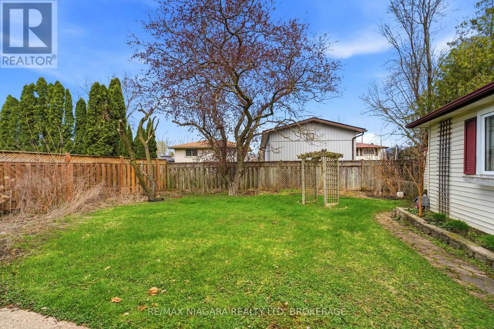 277 LAKESHORE ROAD Image 28