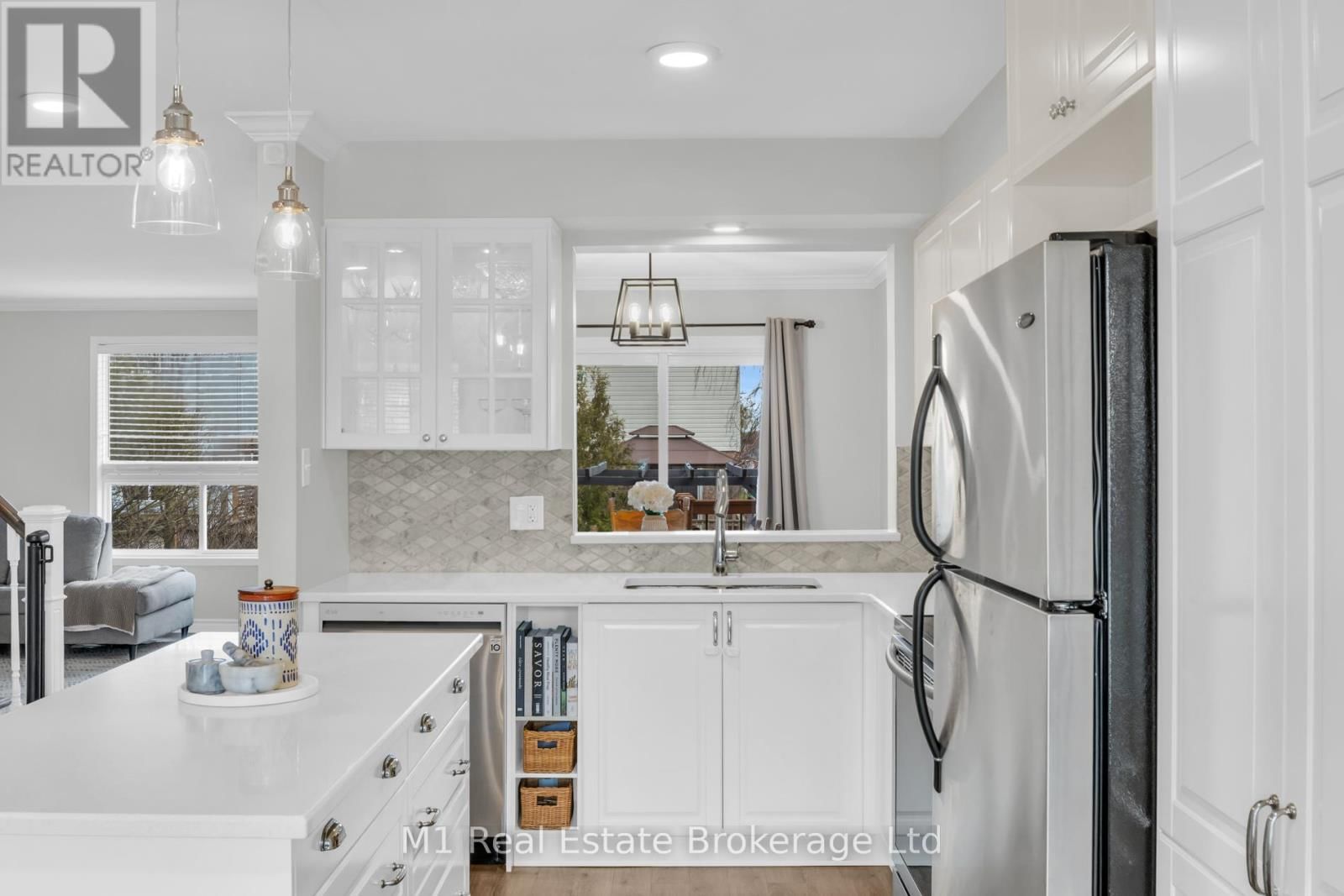 90 CEDARVALE AVENUE Image 12