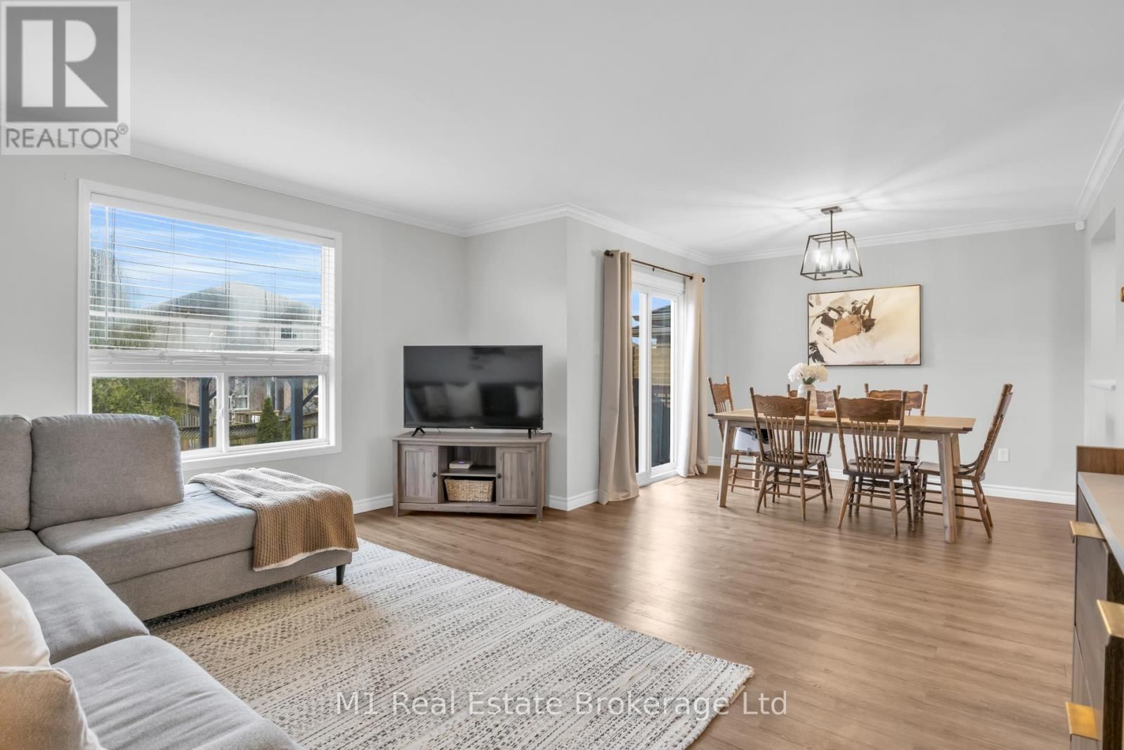 90 CEDARVALE AVENUE Image 15