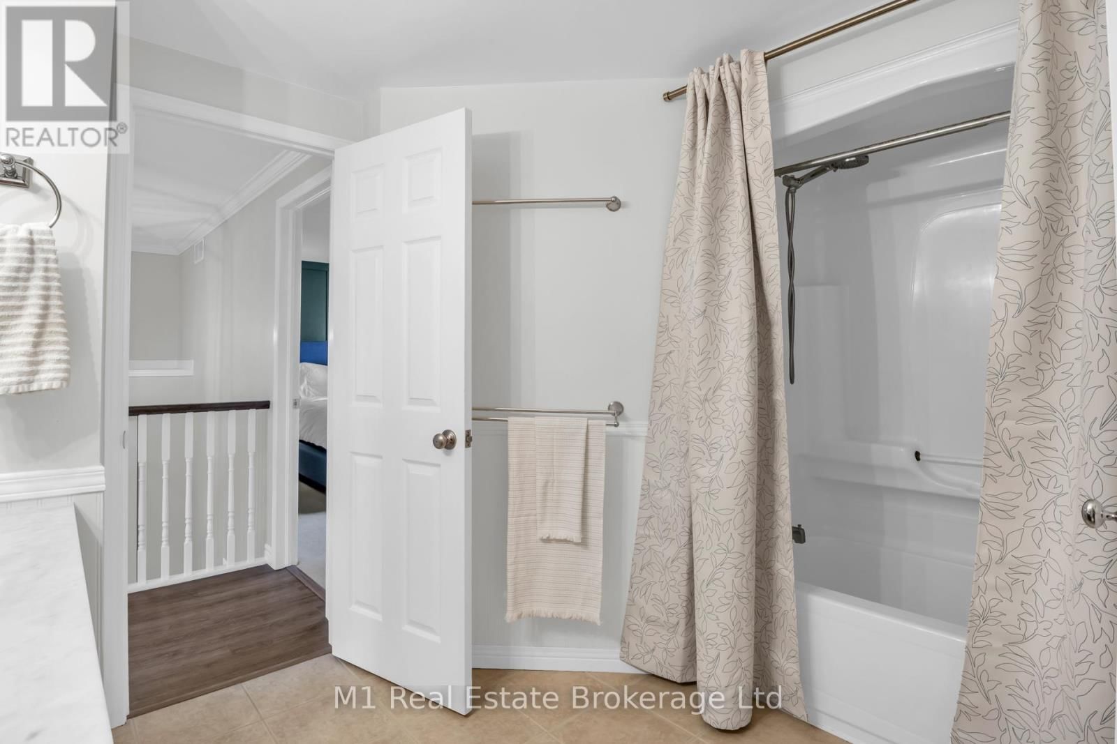 90 CEDARVALE AVENUE Image 21