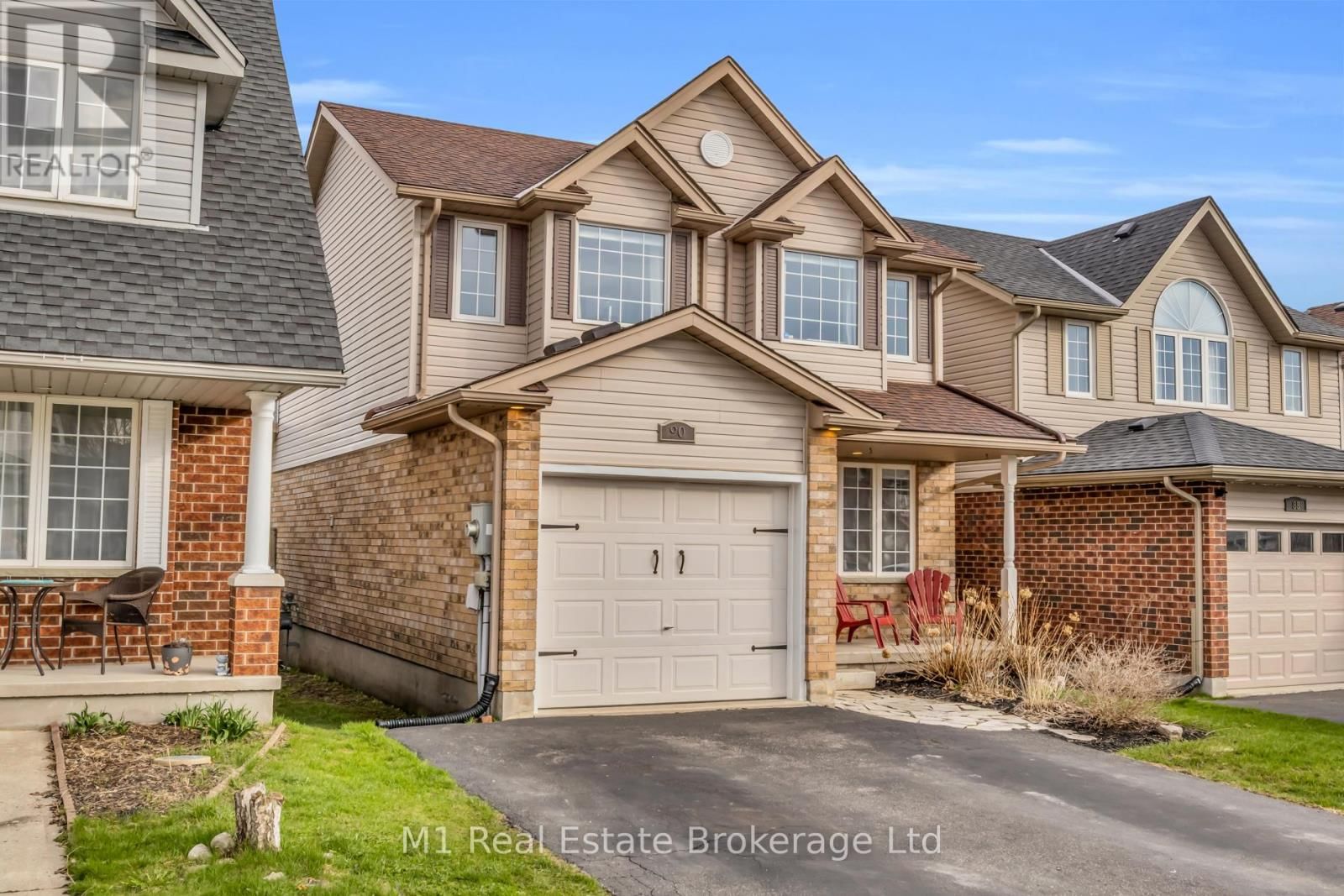 90 CEDARVALE AVENUE Image 6