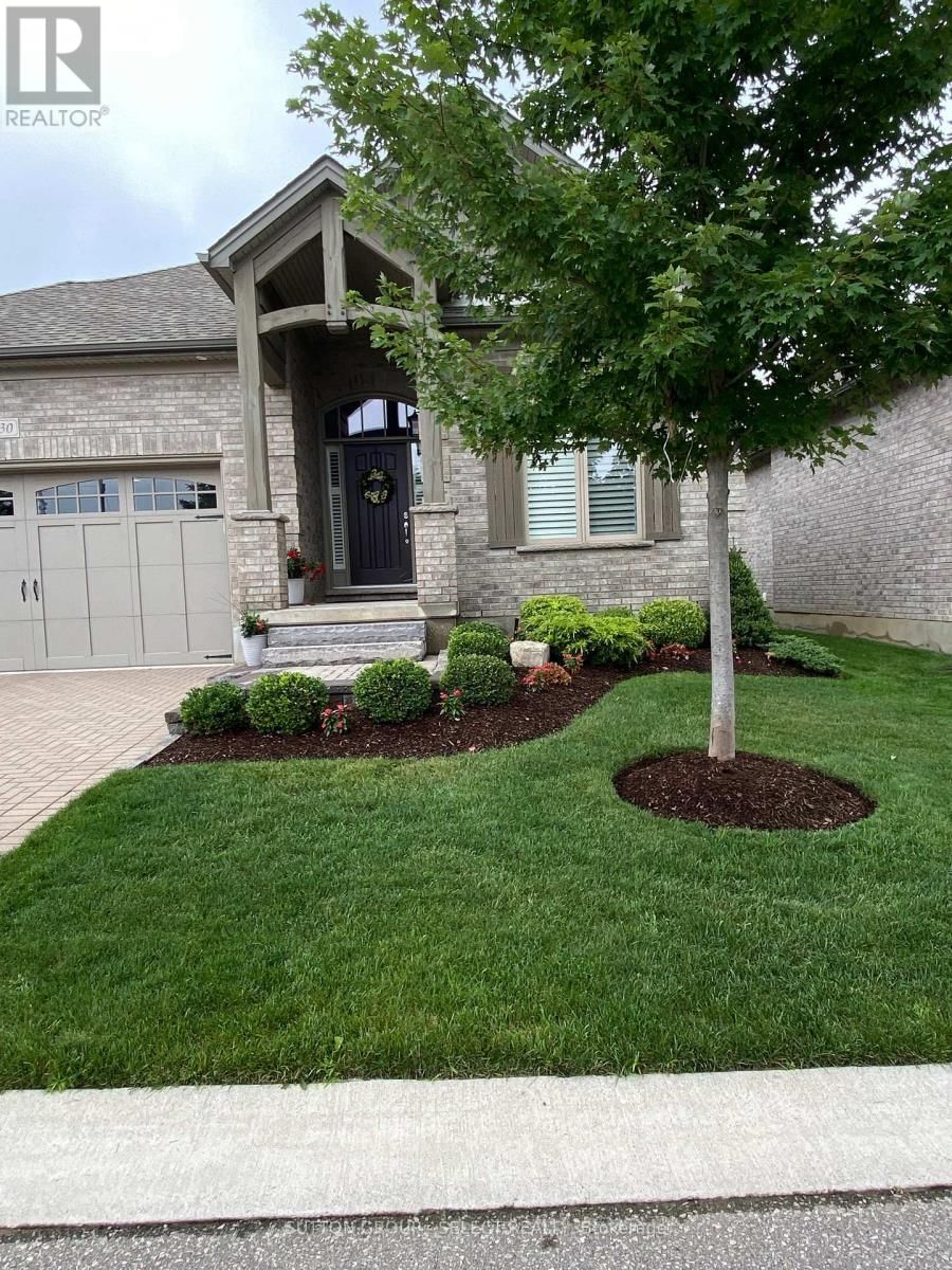 30 - 725 EAGLETRACE DRIVE Image 29