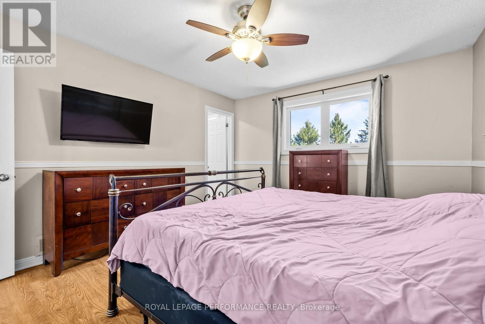 1547 ST JACQUES ROAD Image 21