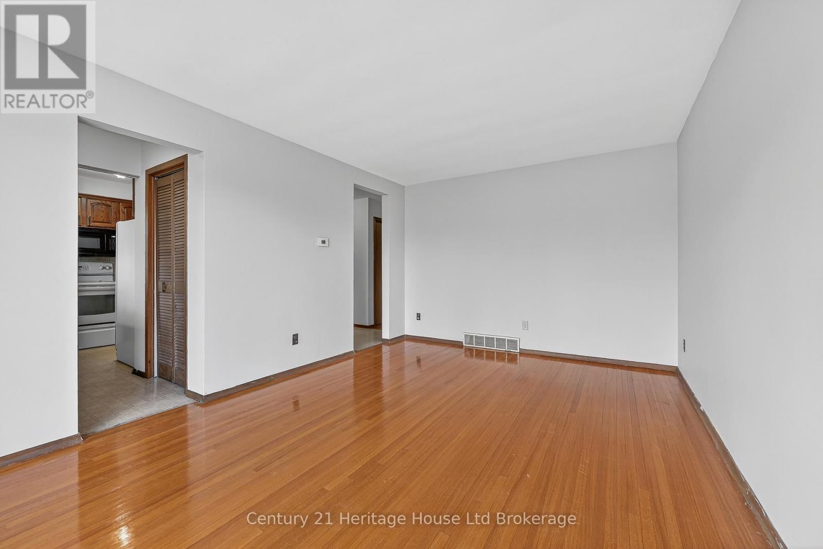 40 HILLMER ROAD Image 11