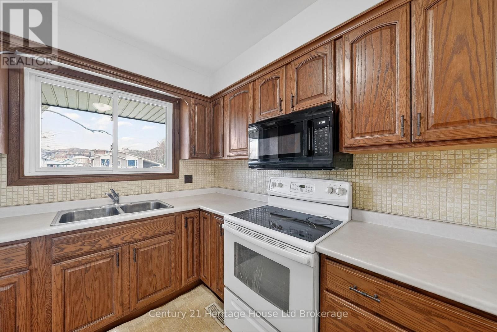 40 HILLMER ROAD Image 15