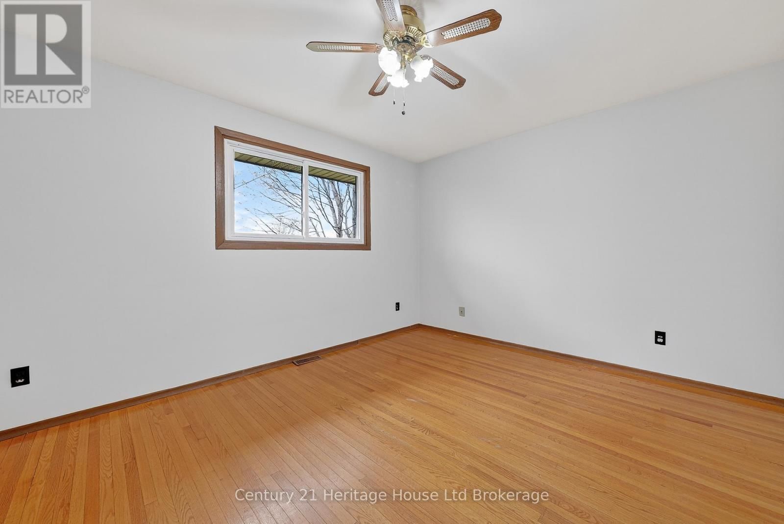 40 HILLMER ROAD Image 24