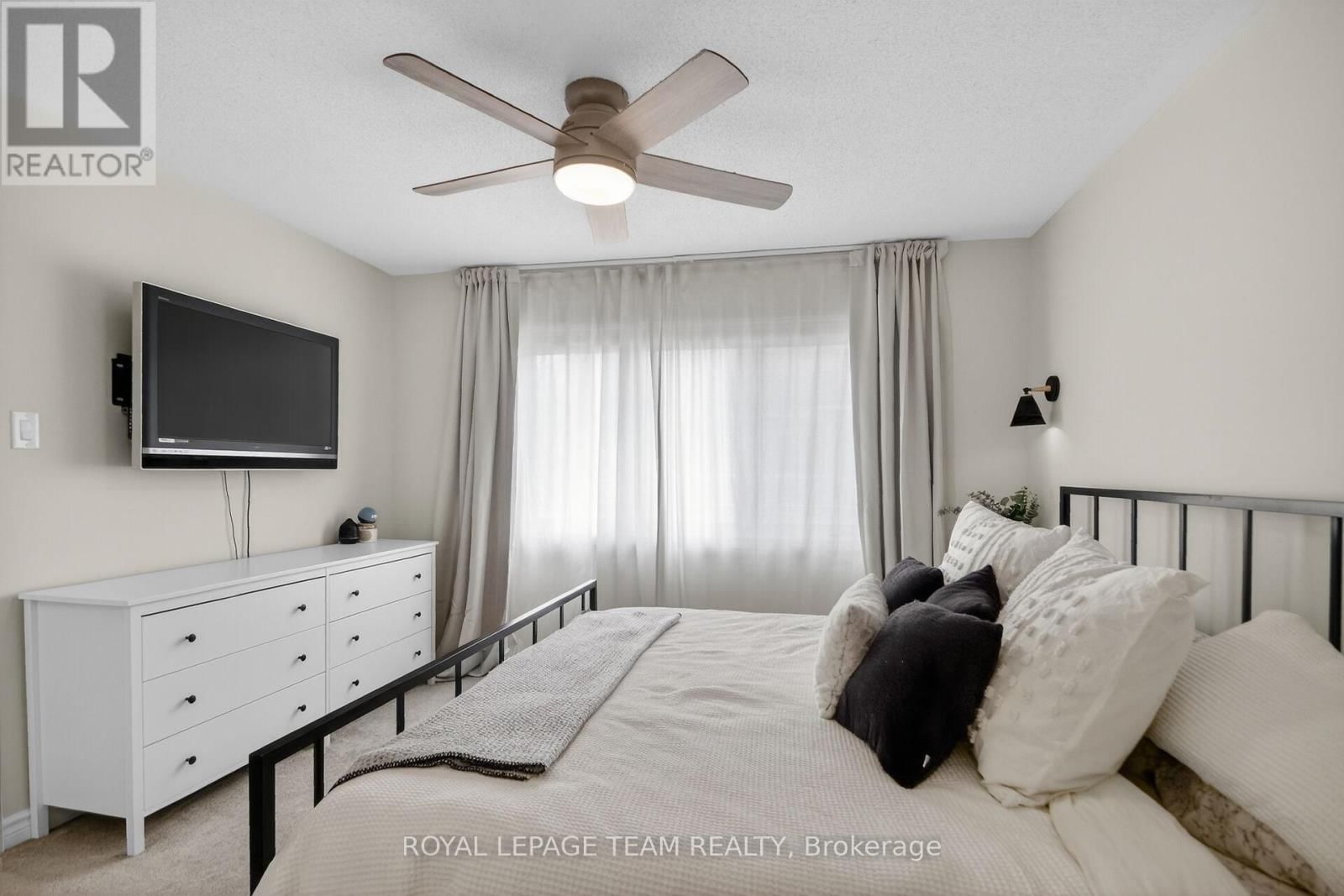 802 BASCULE PLACE Image 19