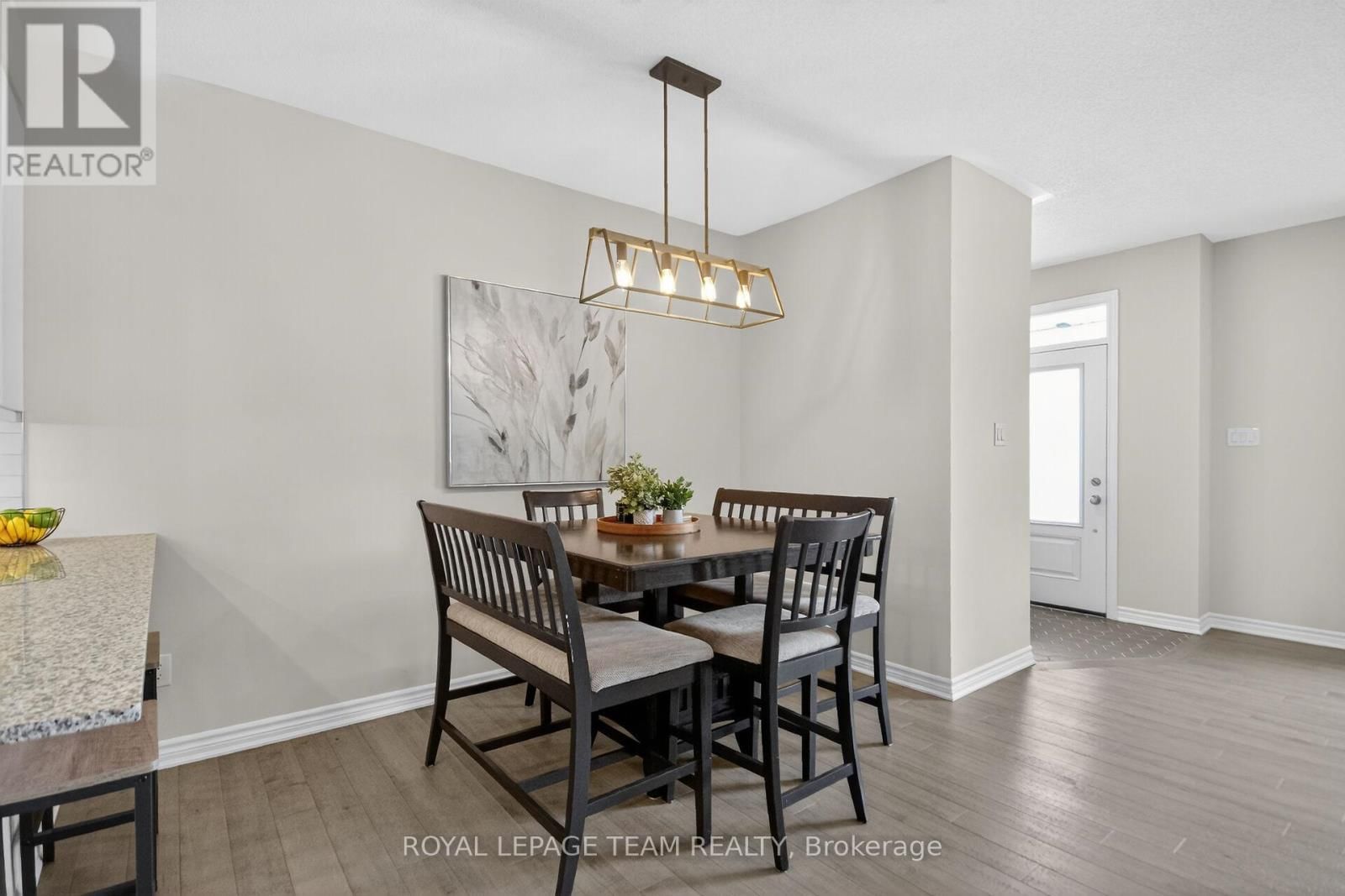 802 BASCULE PLACE Image 9