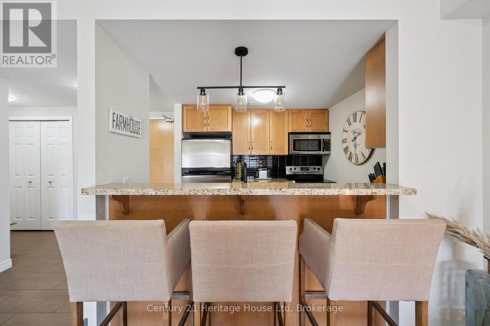 207 - 901 PAISLEY ROAD Image 16