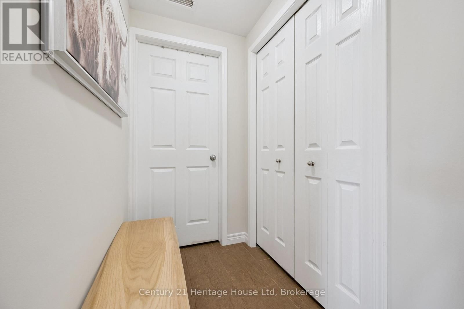 207 - 901 PAISLEY ROAD Image 25