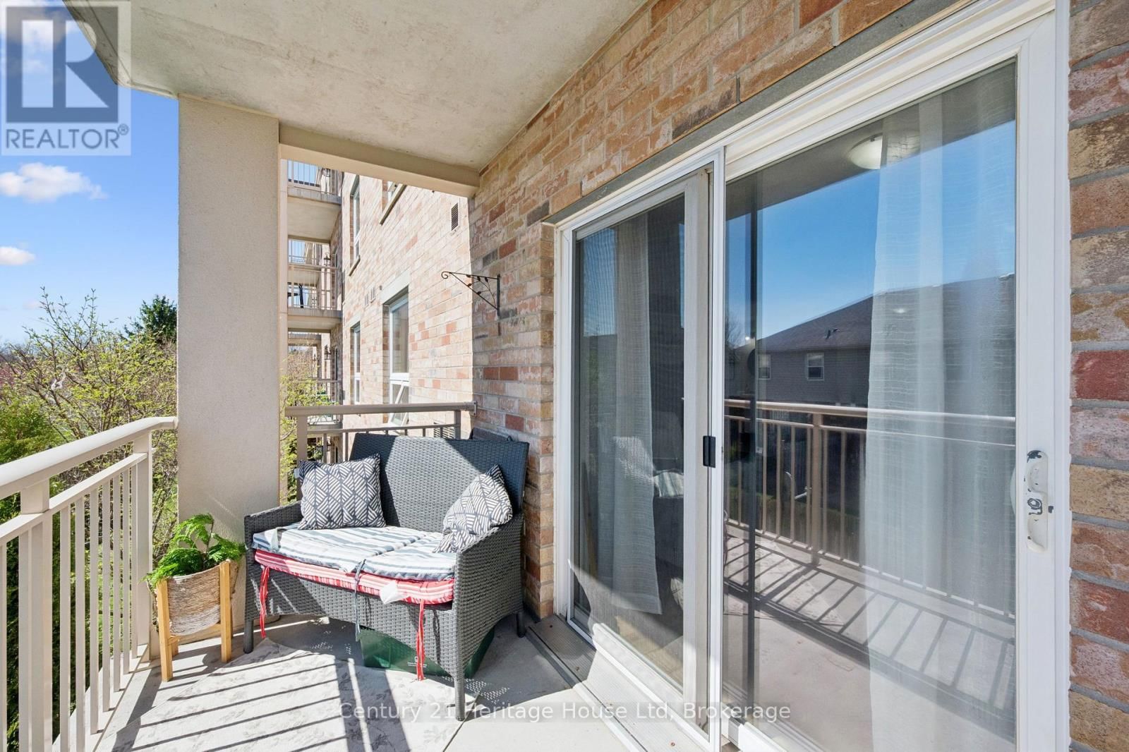 207 - 901 PAISLEY ROAD Image 29