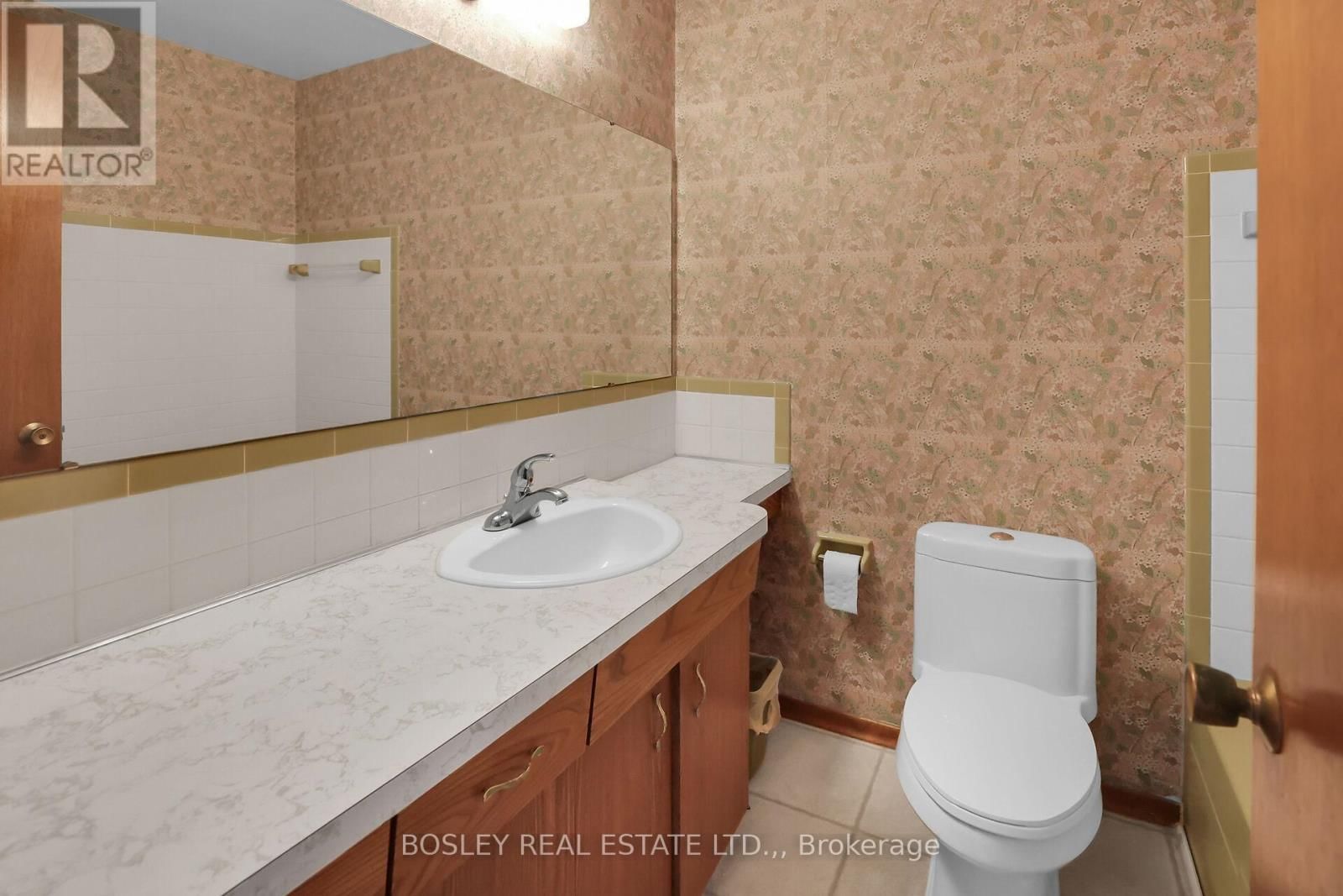 1320 NIAGARA STONE ROAD Image 13