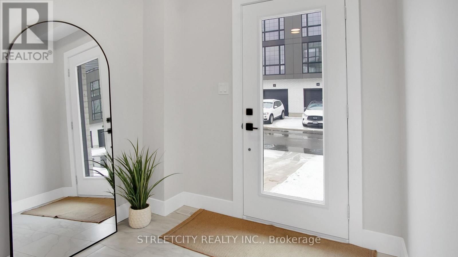 9 - 2500 MAIN STREET Image 2