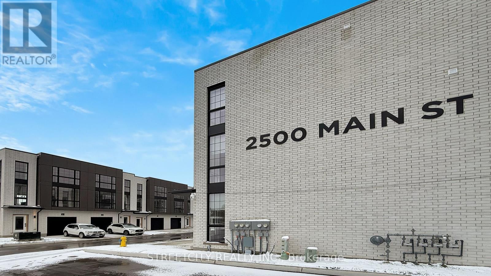 9 - 2500 MAIN STREET Image 25