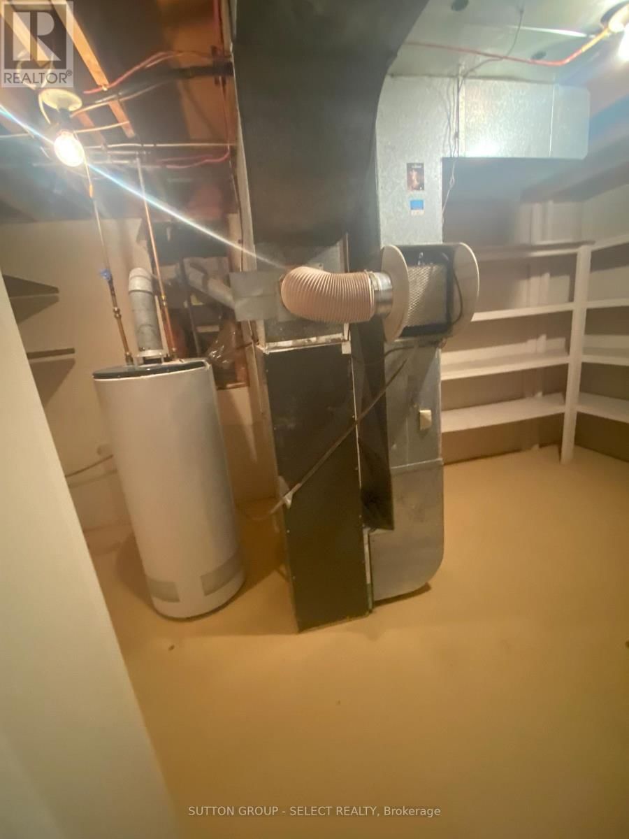 7 ARVA COURT Image 29