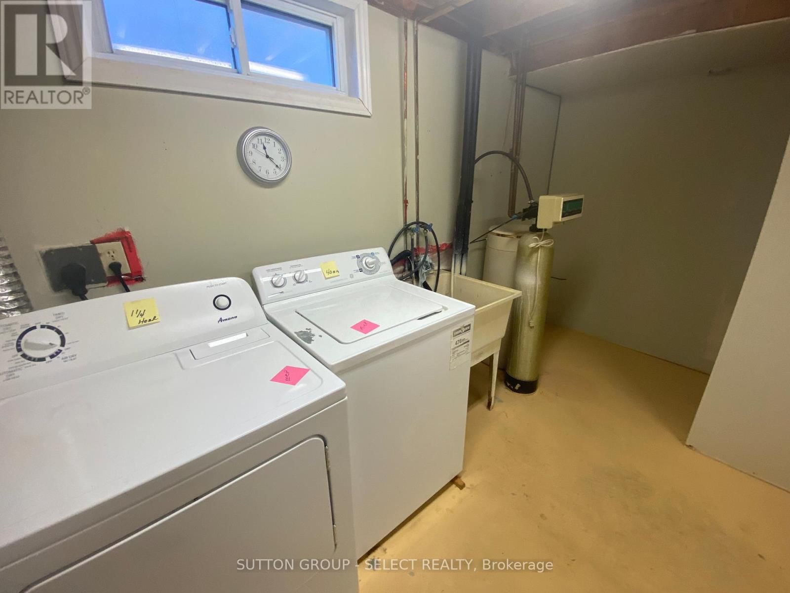 7 ARVA COURT Image 31