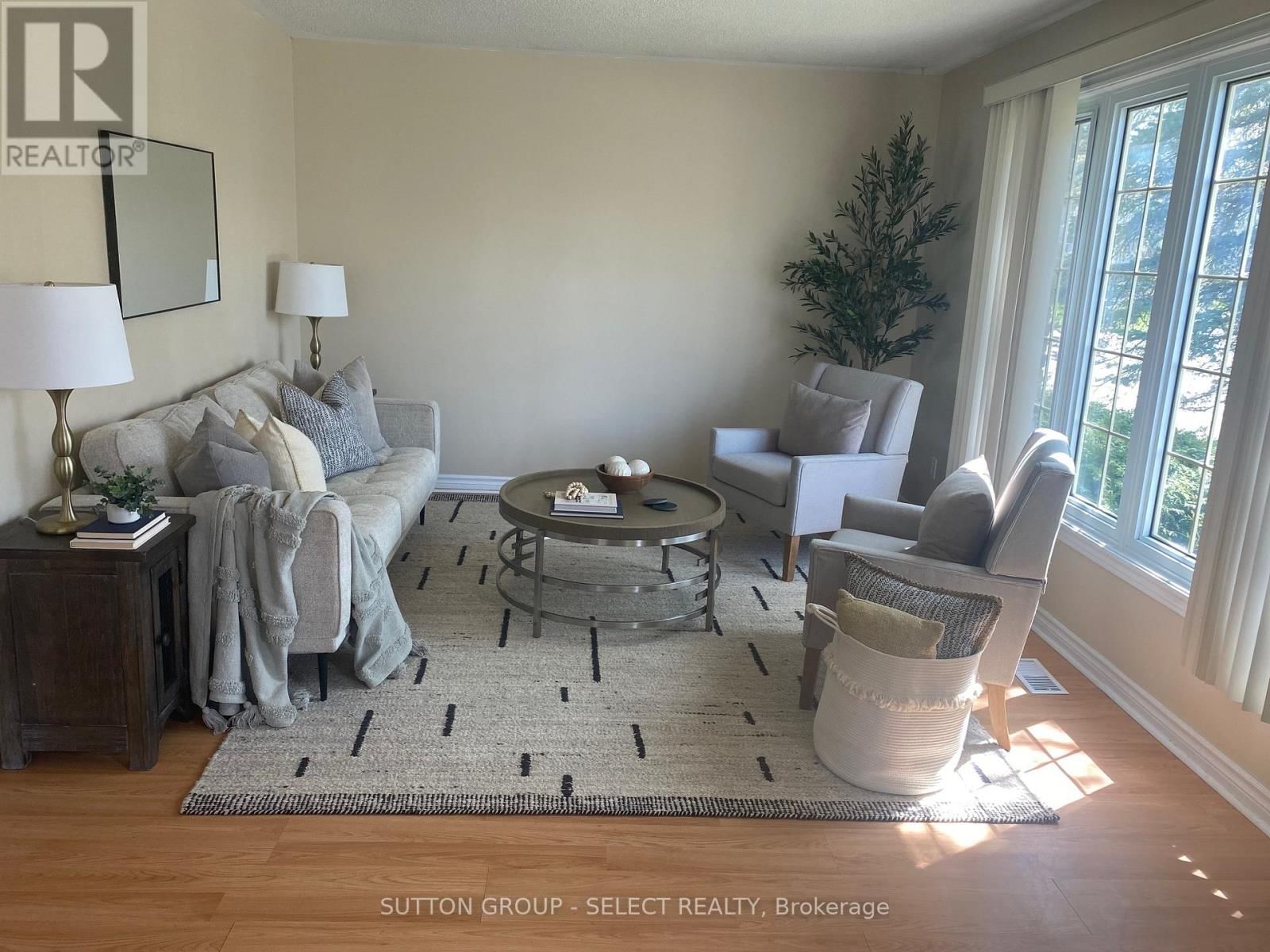 7 ARVA COURT Image 6