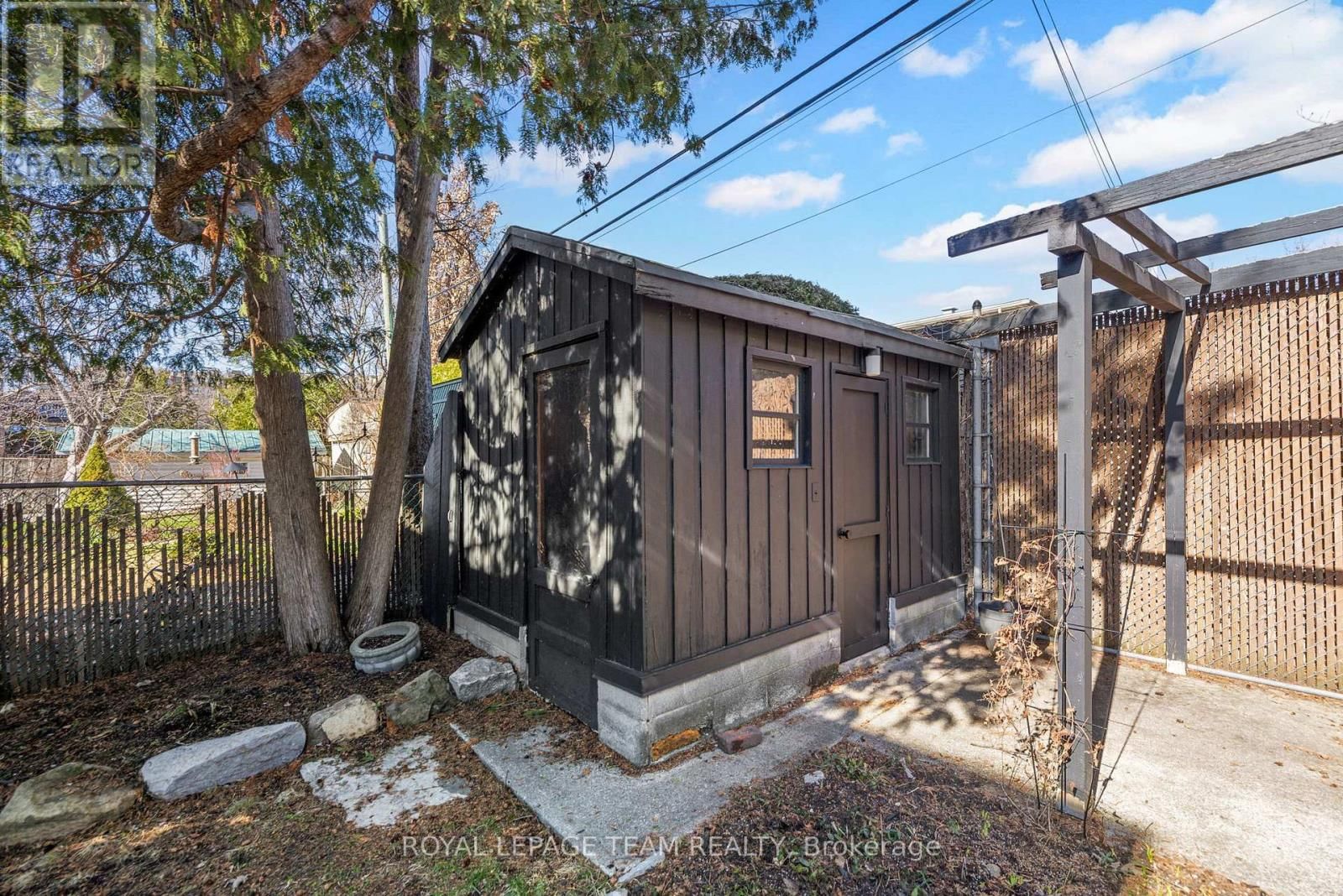 45 SPRINGFIELD ROAD Image 21