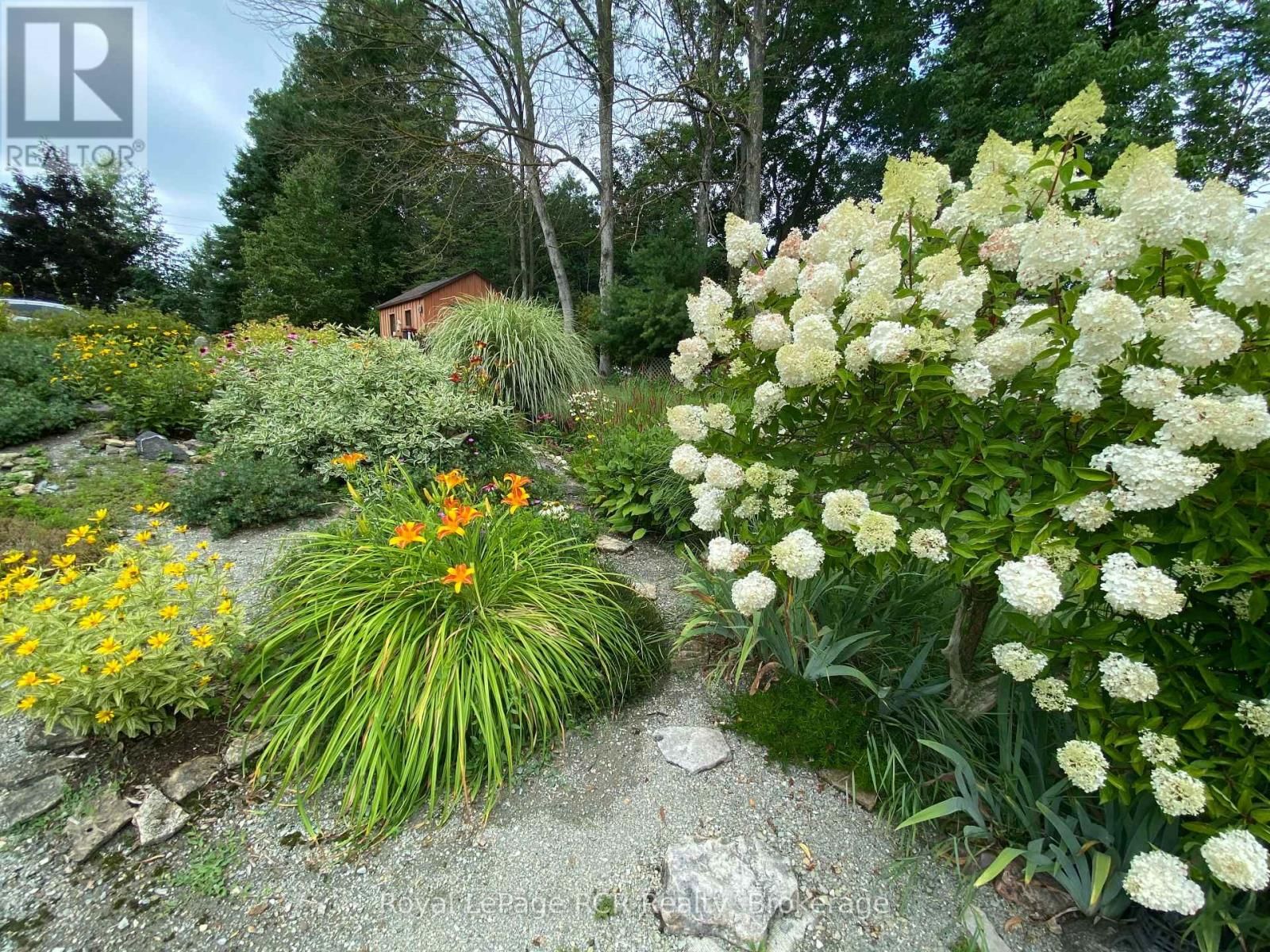 033105 GREY ROAD 28 ROAD Image 43