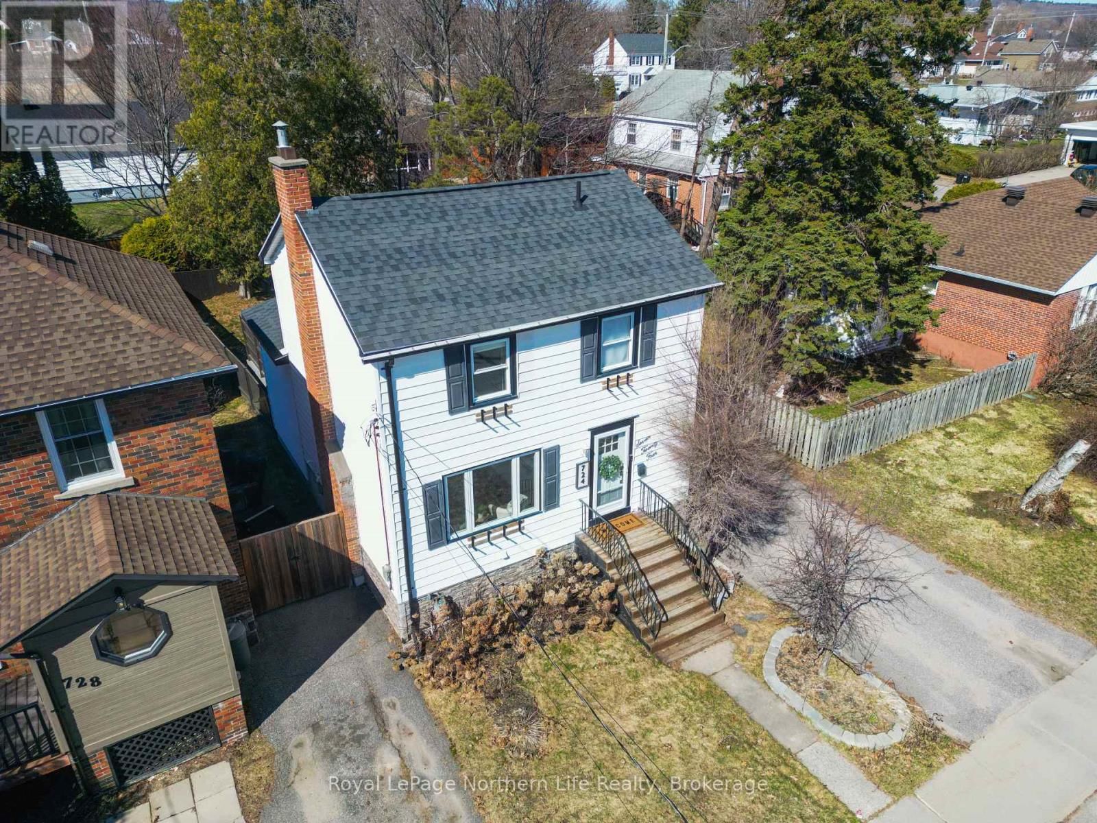 724 BLOEM STREET Image 1