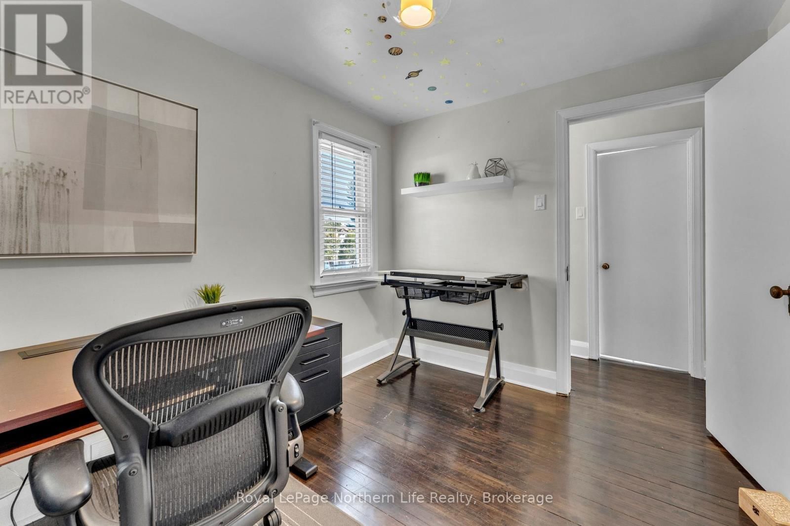 724 BLOEM STREET Image 27