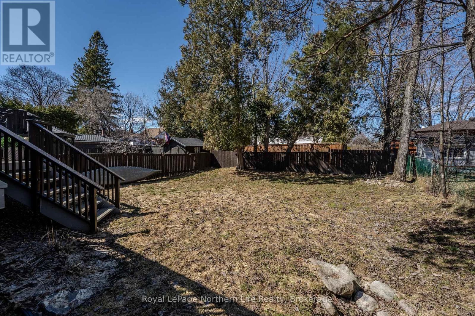 724 BLOEM STREET Image 41