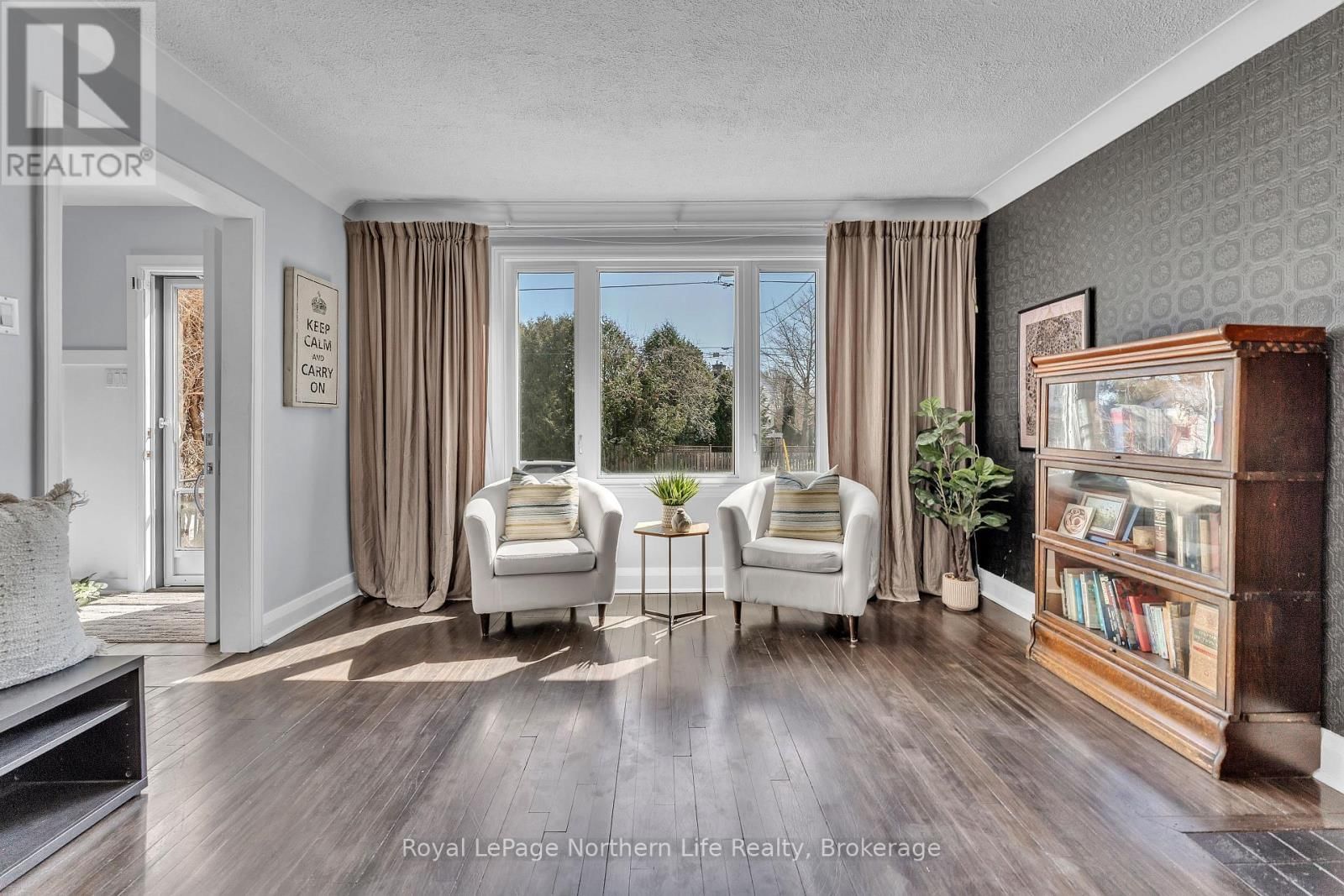 724 BLOEM STREET Image 6